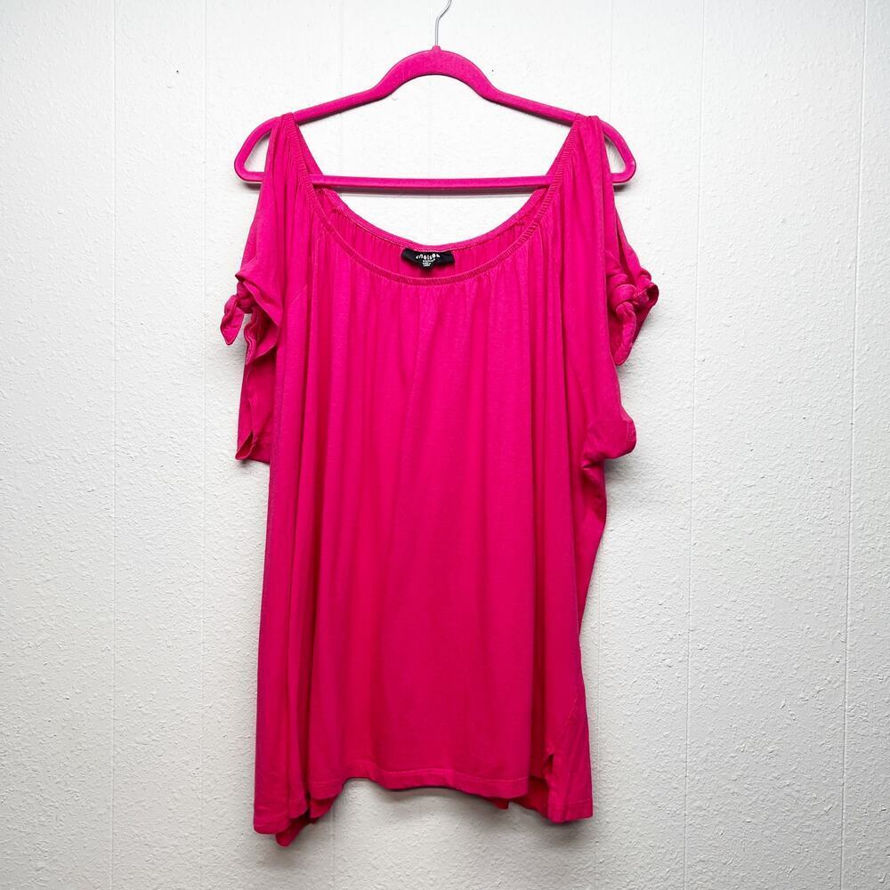 Chelsea Studio Cold Shoulder Relaxed Top Womens 4X Casual Party Event Feminine